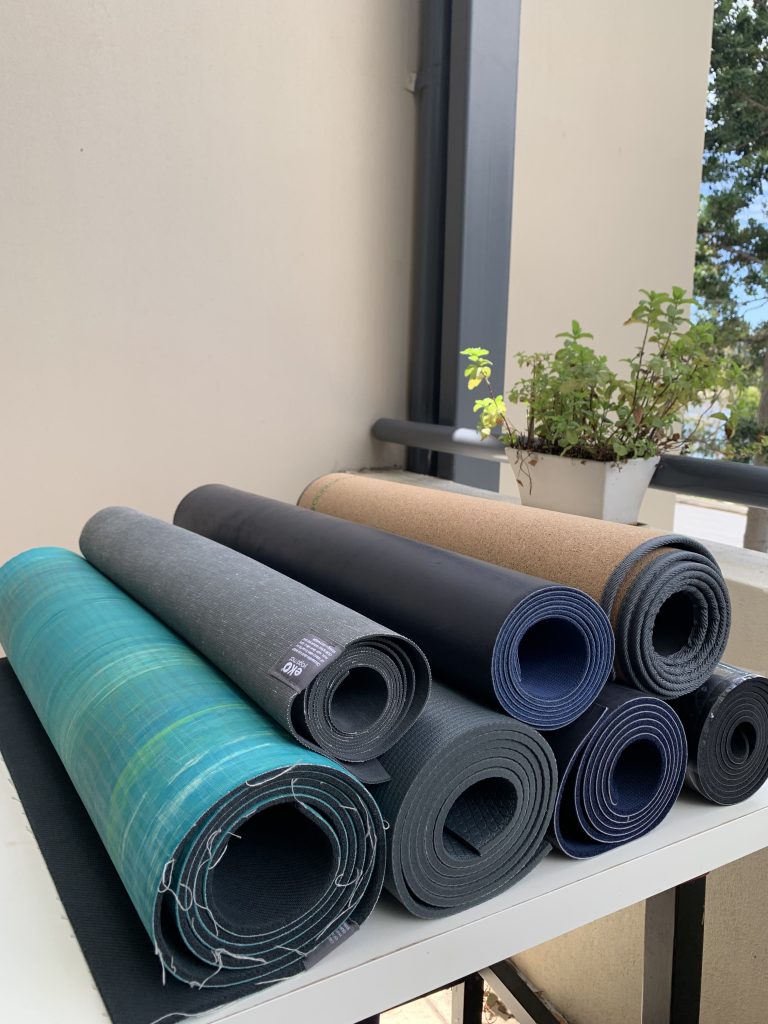 Brisbane Rooftop Yoga - Yoga mats hire 1